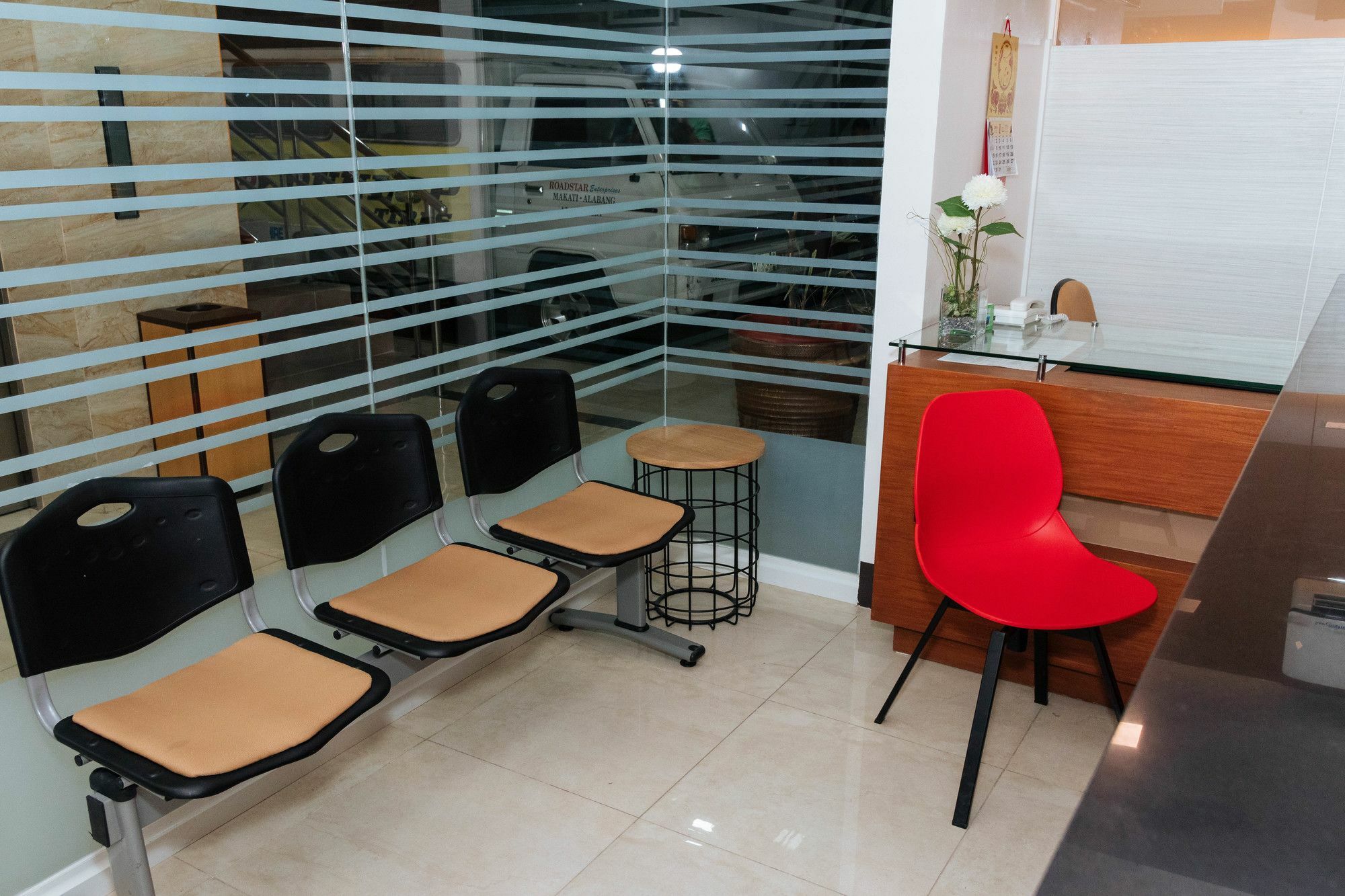 Reddoorz Premium @ Sampaloc Makati Hotel Makati City Luaran gambar